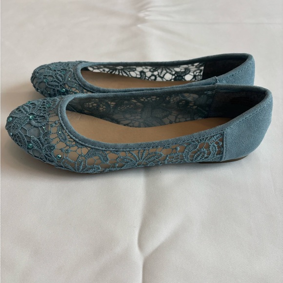 Zigi Soho  Women’s Blue Suede/Lace Size 7 Flats Shoes - Picture 2 of 7